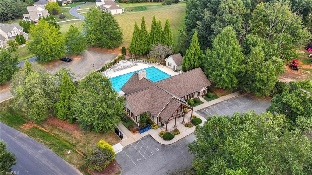 property viewer photo 7