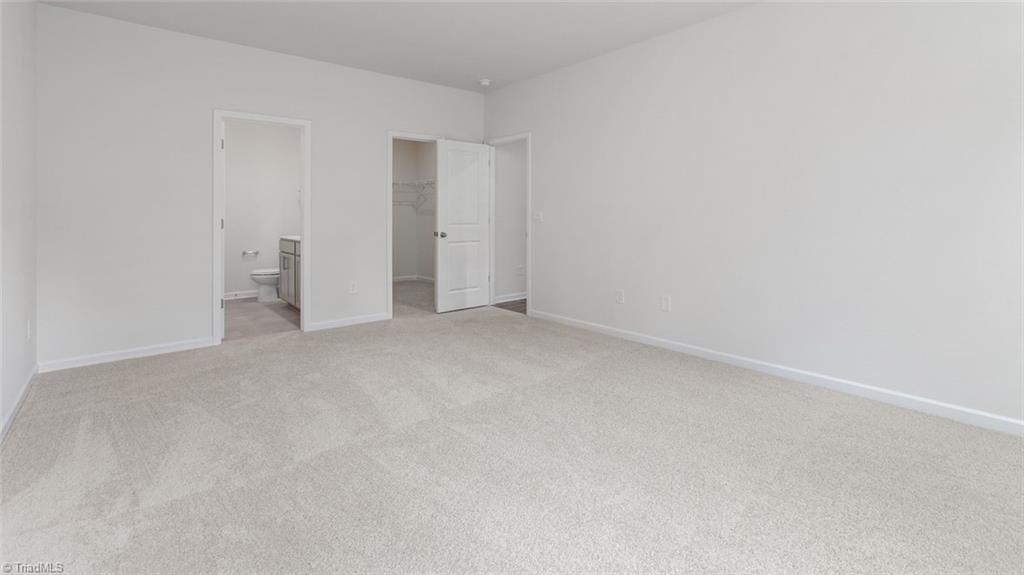 property viewer photo 13
