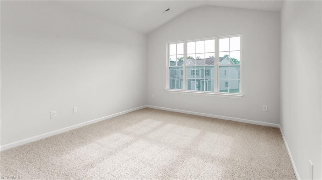 property viewer photo 13