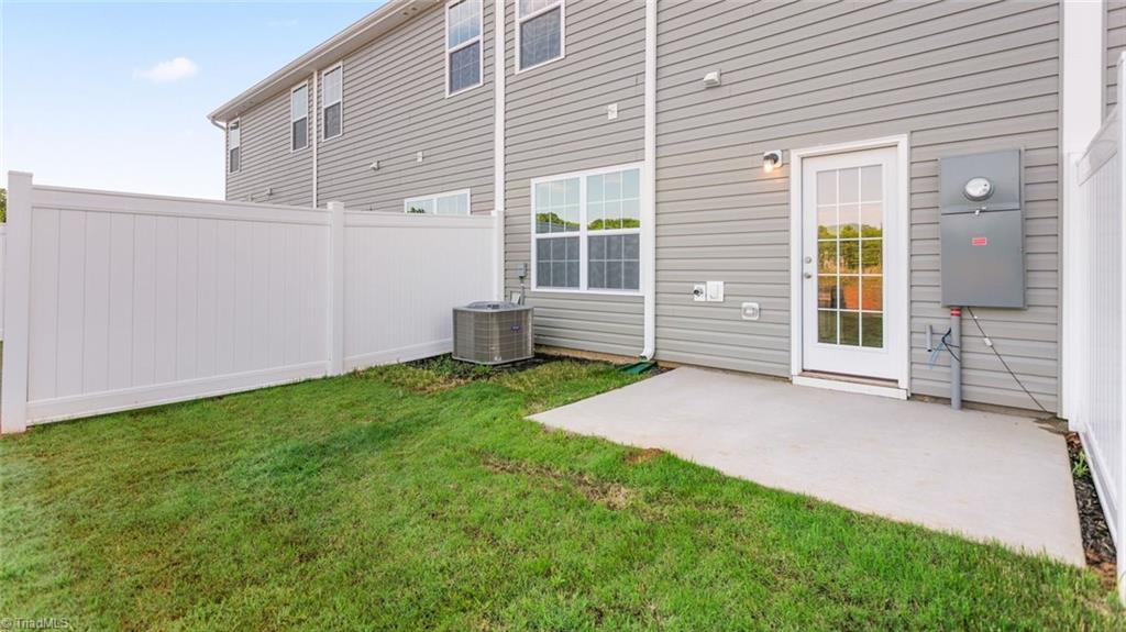 property viewer photo 23