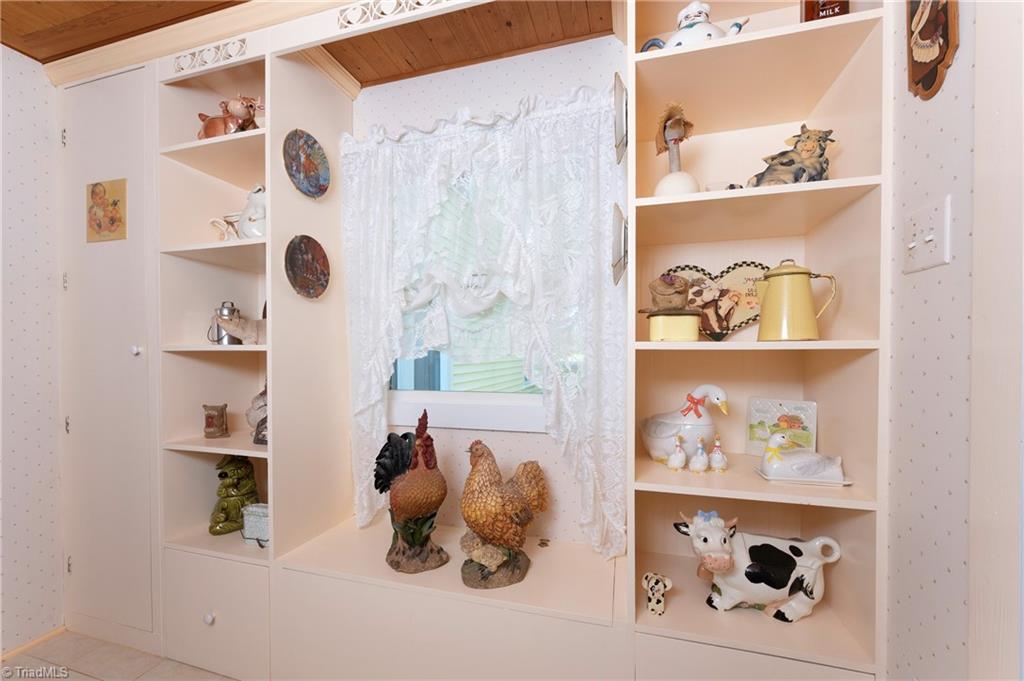 property viewer photo 10