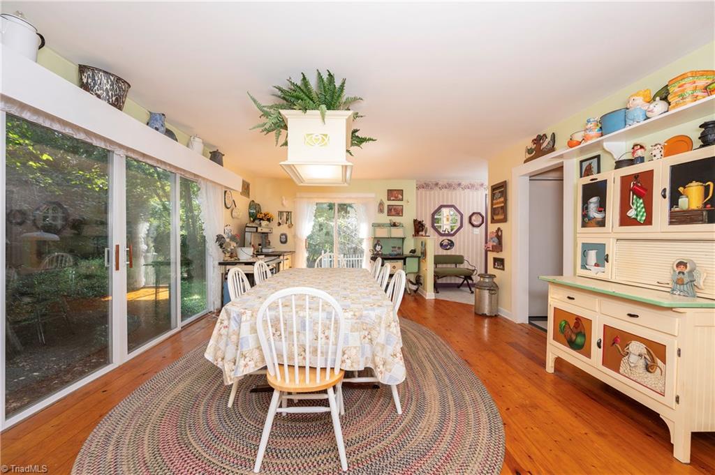 property viewer photo 13