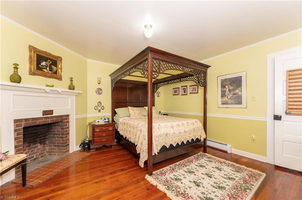property viewer photo 17
