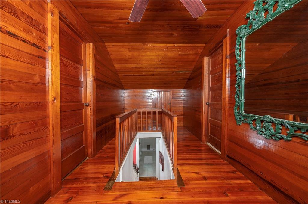 property viewer photo 22
