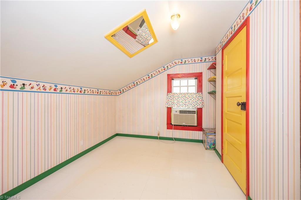 property viewer photo 27