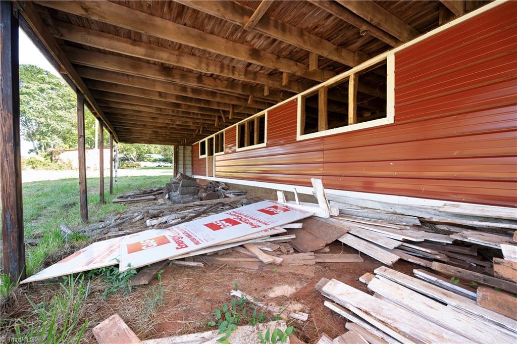 property viewer photo 40
