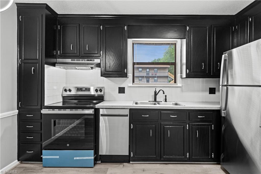property viewer photo 13