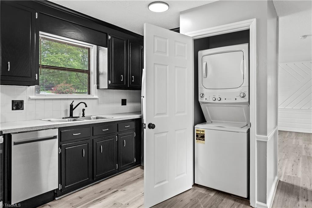 property viewer photo 14