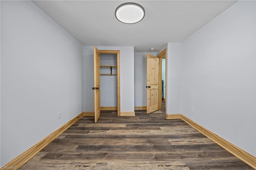 property viewer photo 26