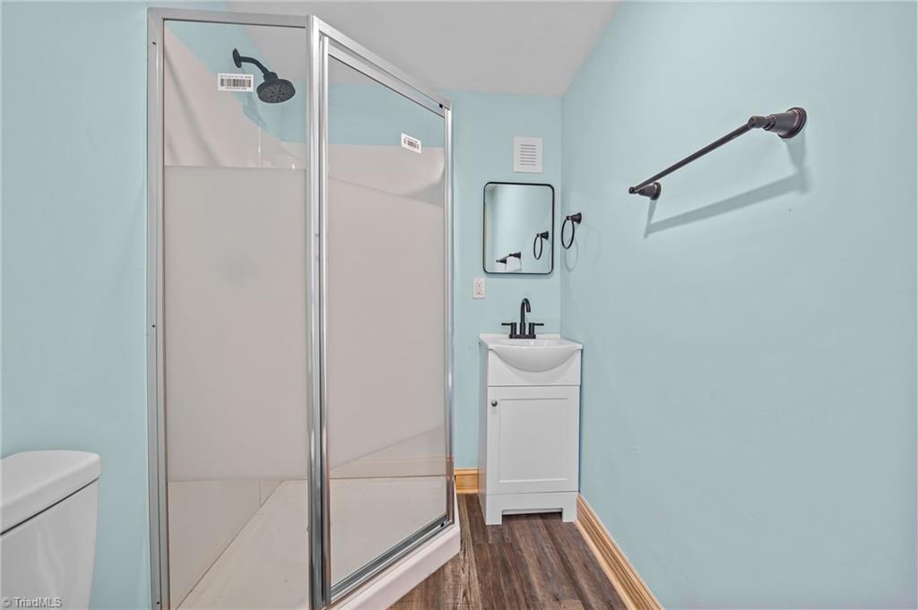 property viewer photo 31
