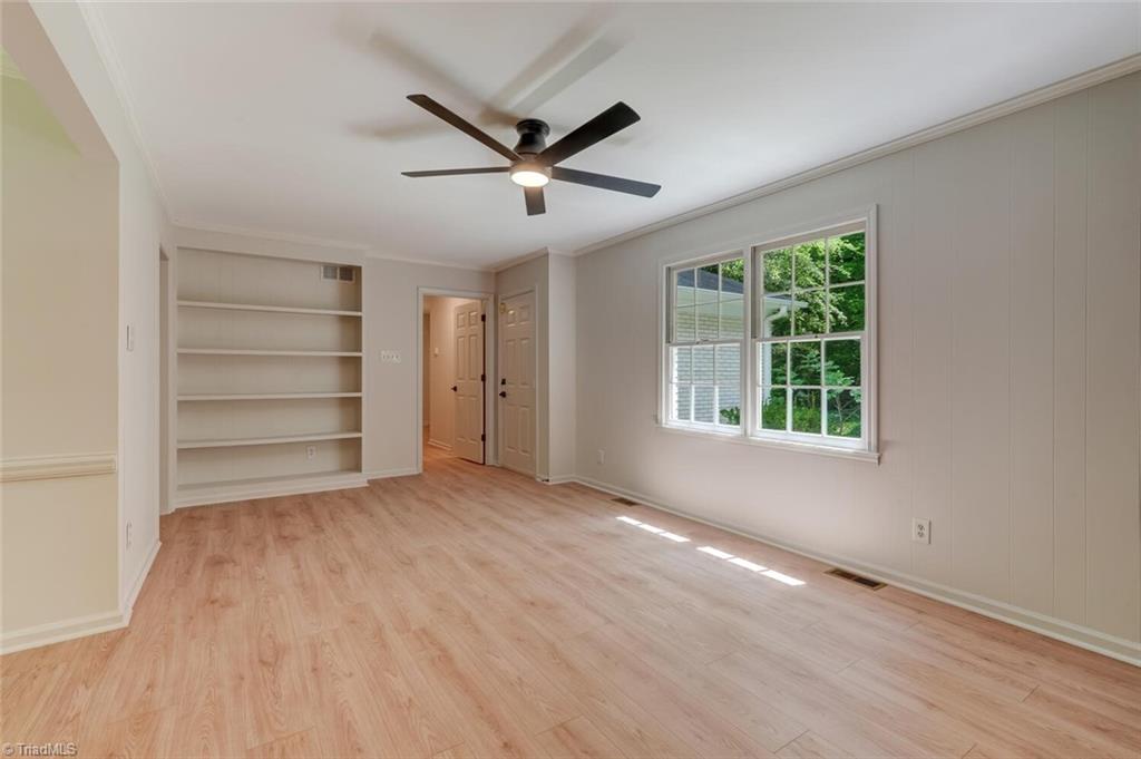 property viewer photo 10
