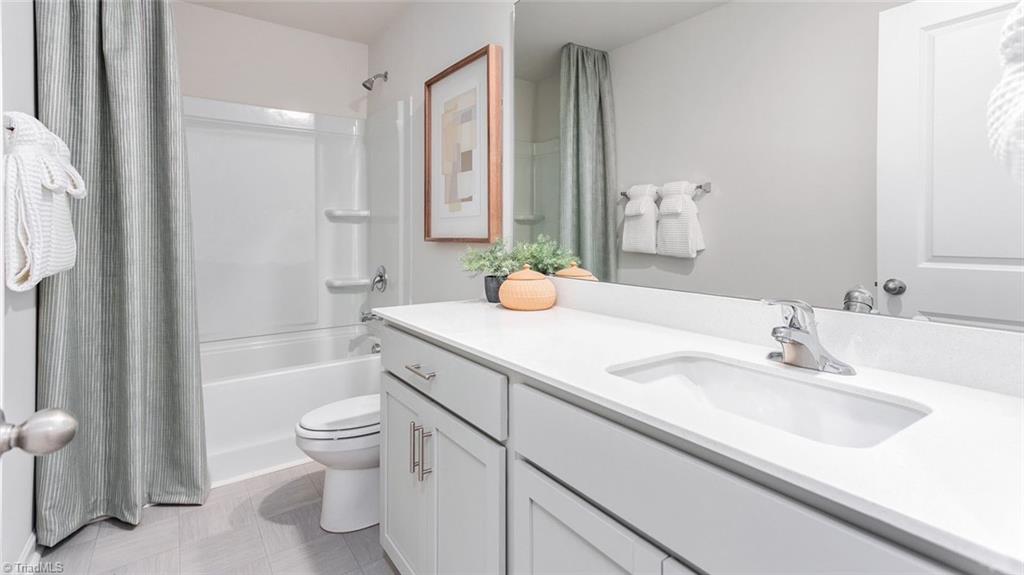 property viewer photo 13