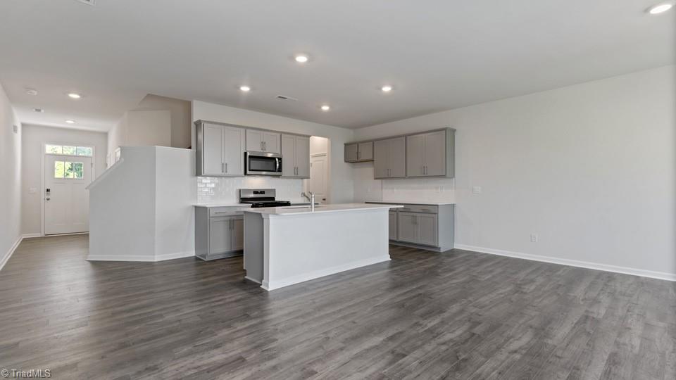 property viewer photo 13