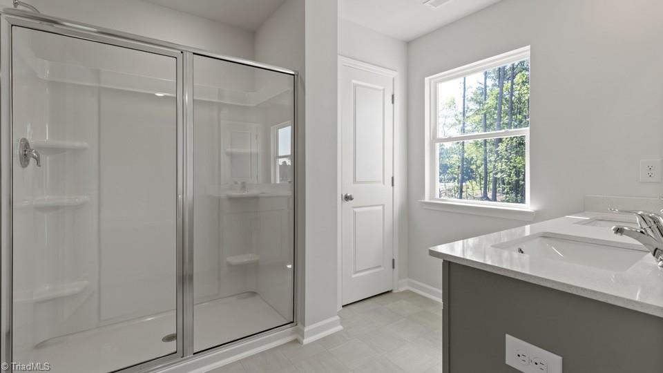 property viewer photo 15