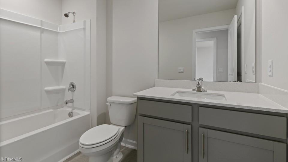 property viewer photo 19