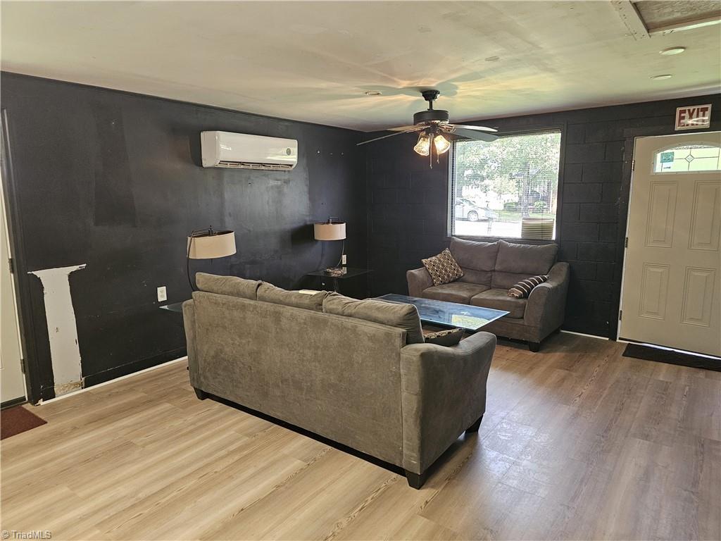 property viewer photo 11