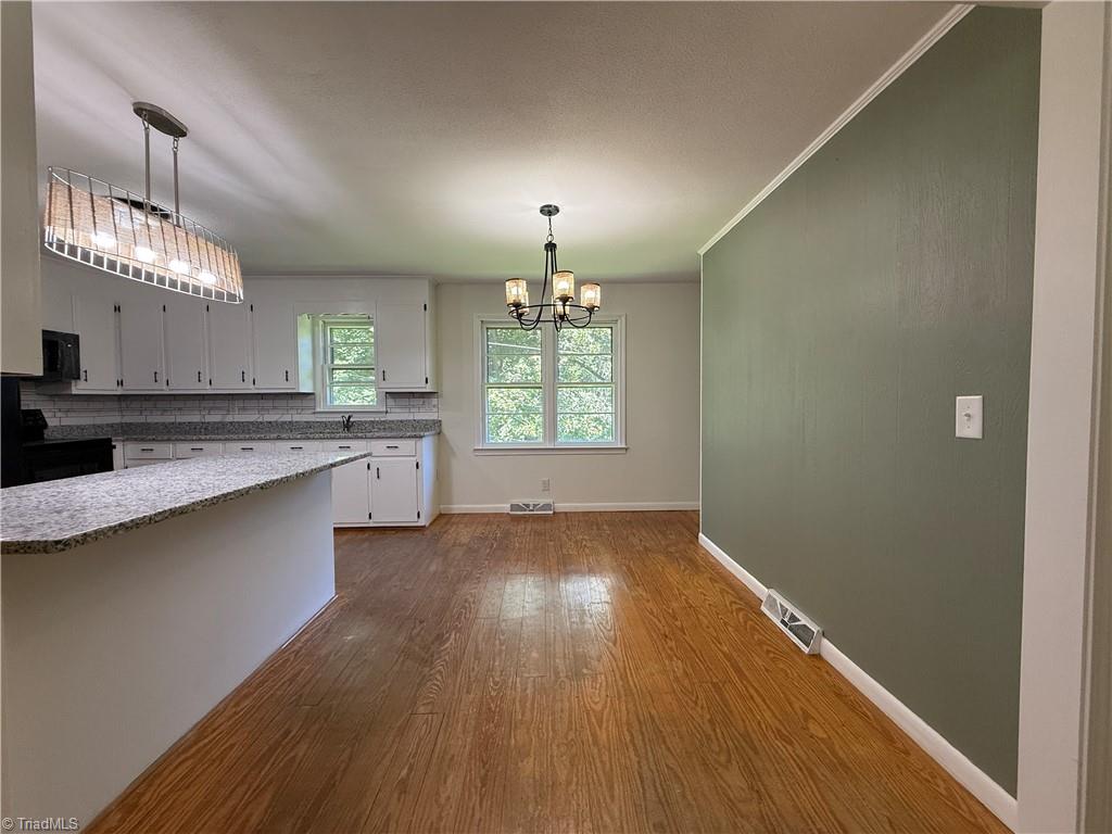 property viewer photo 20