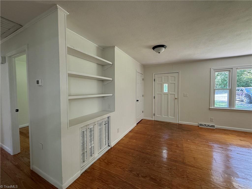 property viewer photo 22