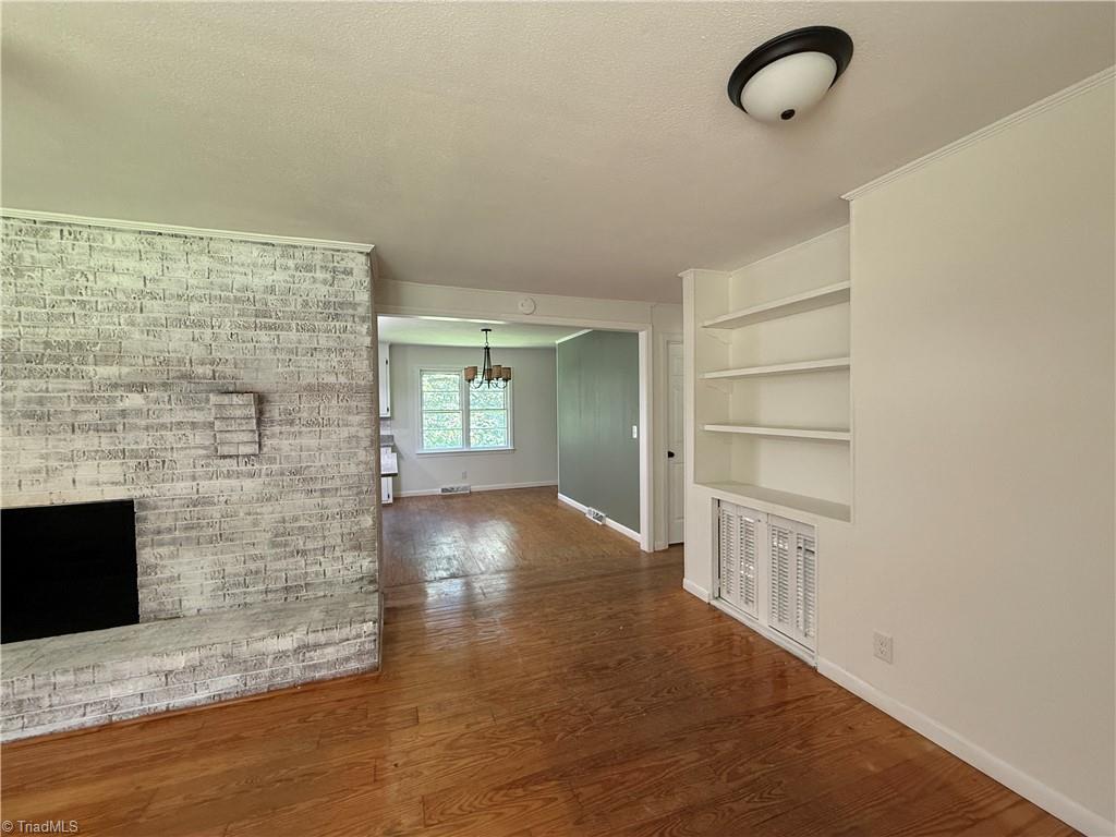 property viewer photo 26