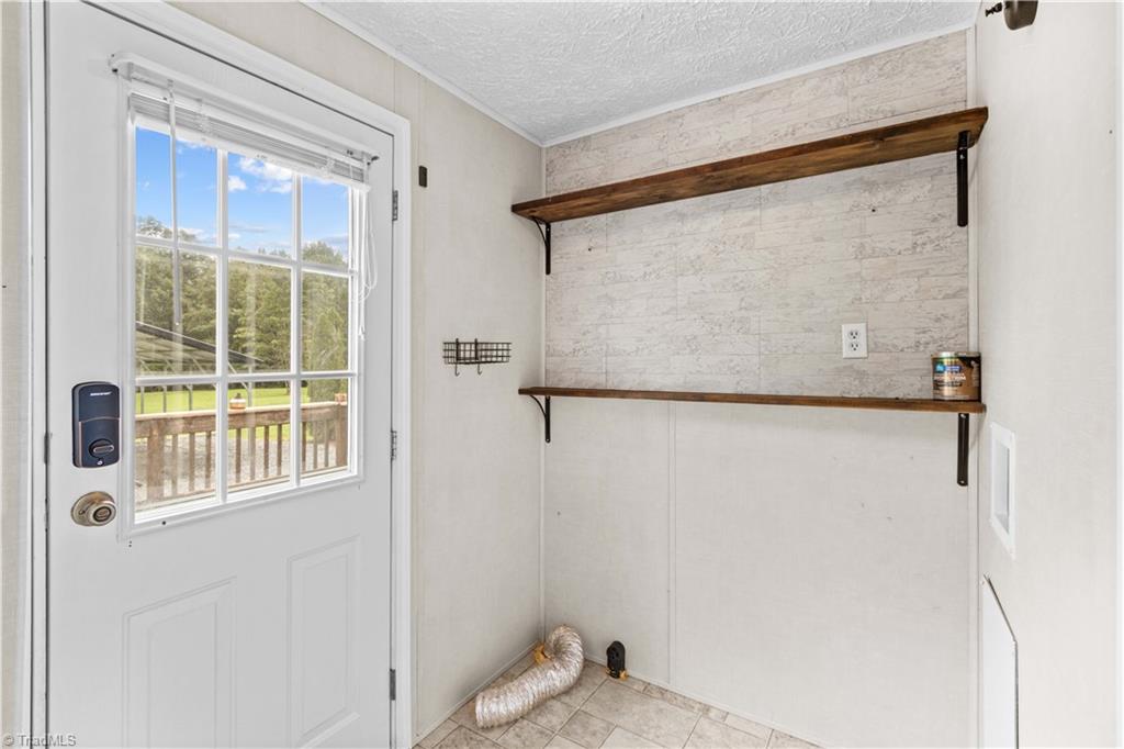 property viewer photo 16