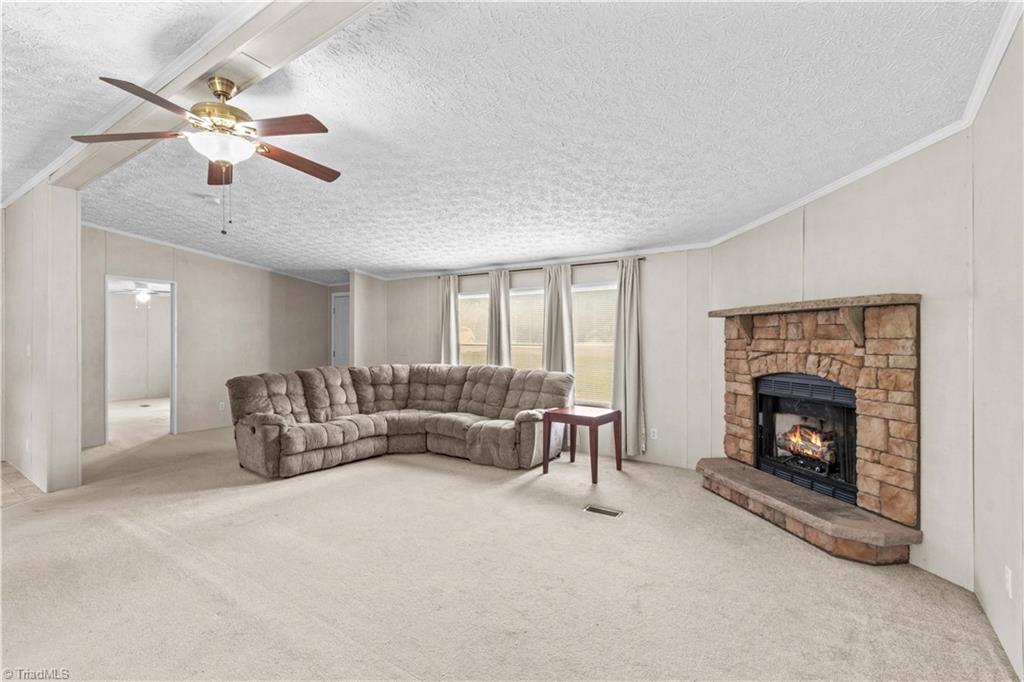 property viewer photo 2