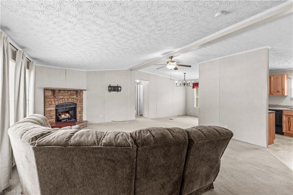 property viewer photo 4