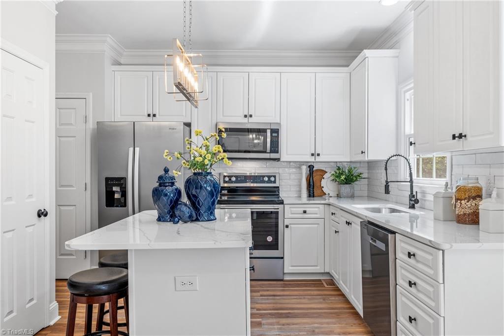 property viewer photo 10