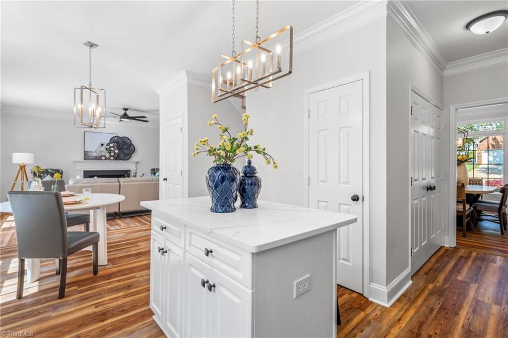 property viewer photo 11