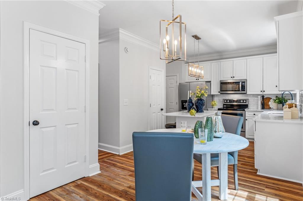 property viewer photo 15