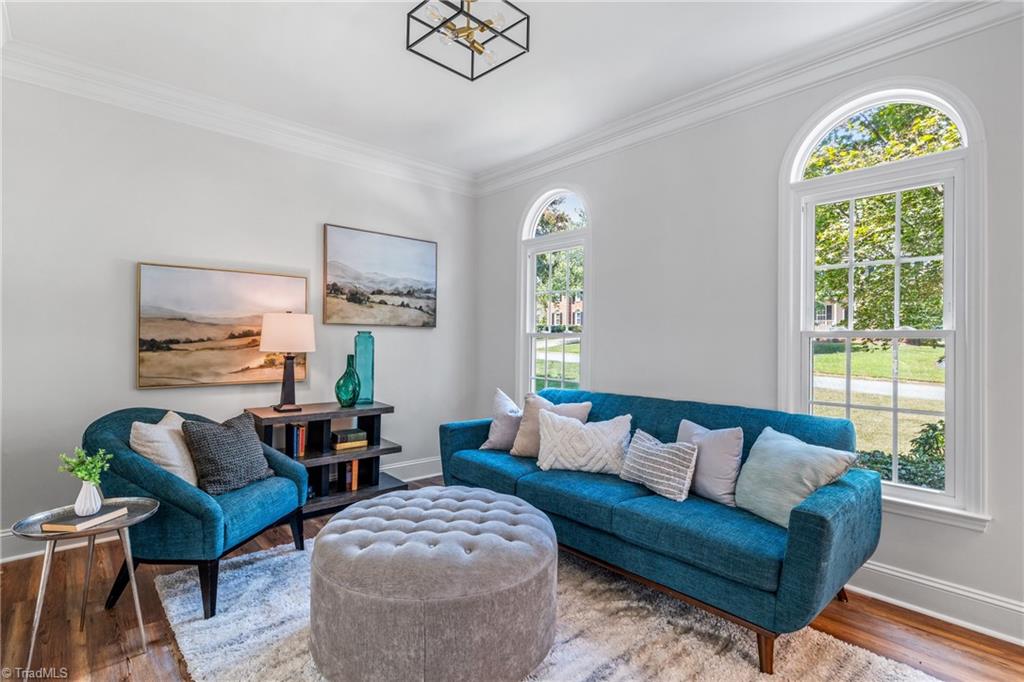 property viewer photo 20