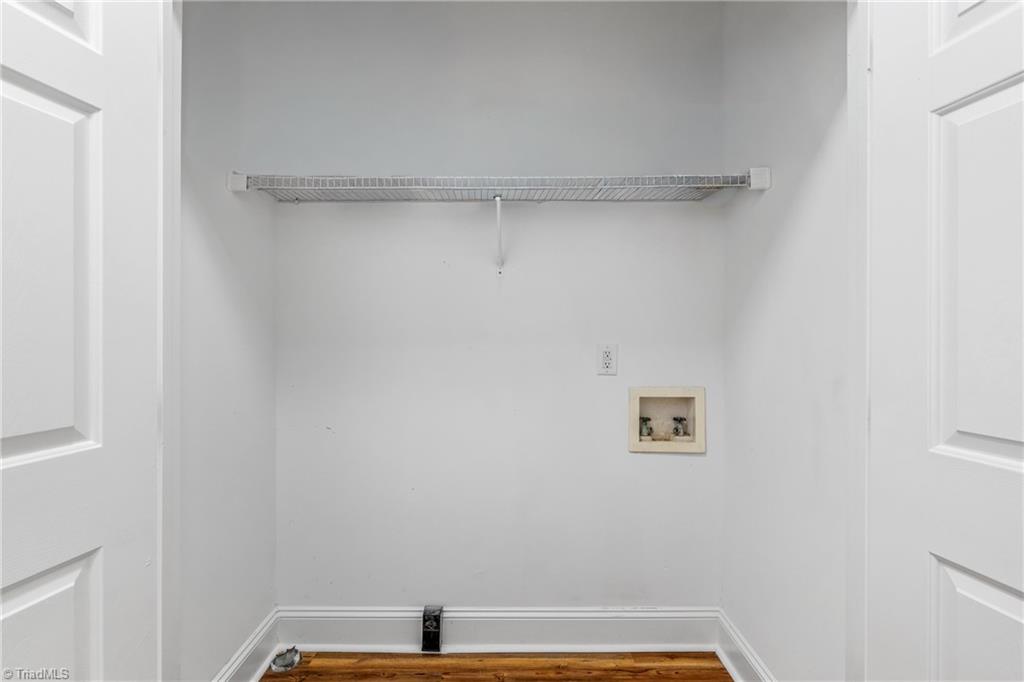 property viewer photo 25