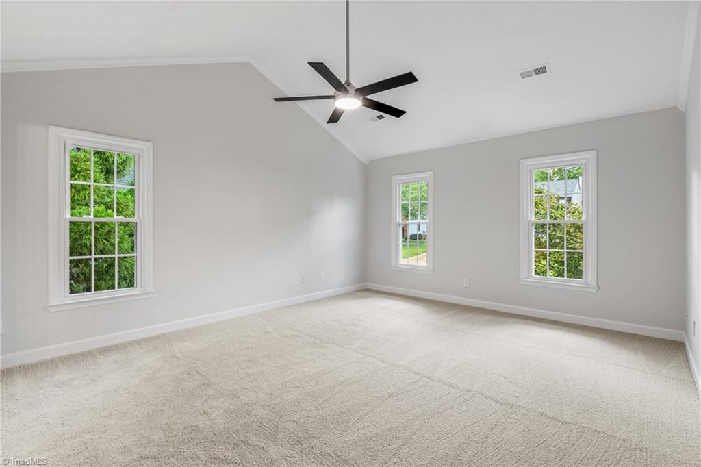 property viewer photo 27