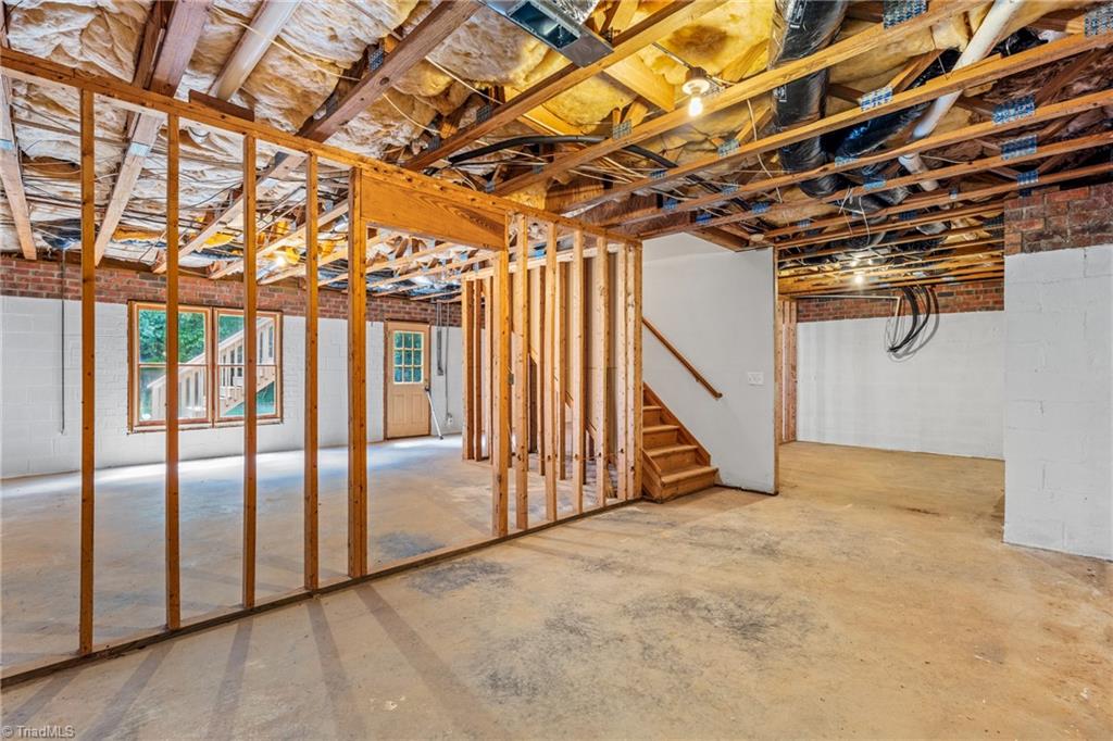 property viewer photo 40