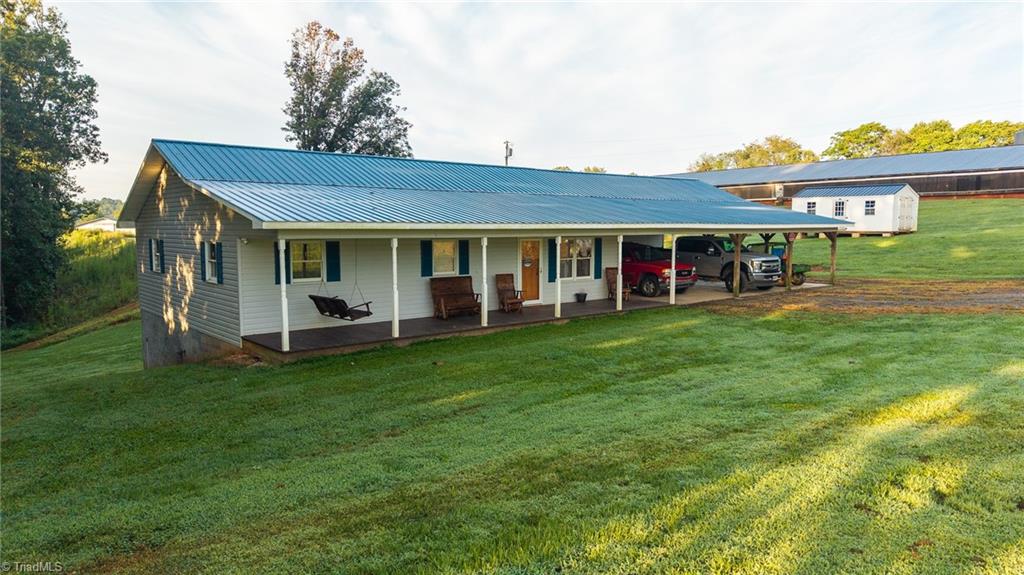 main property photo 37