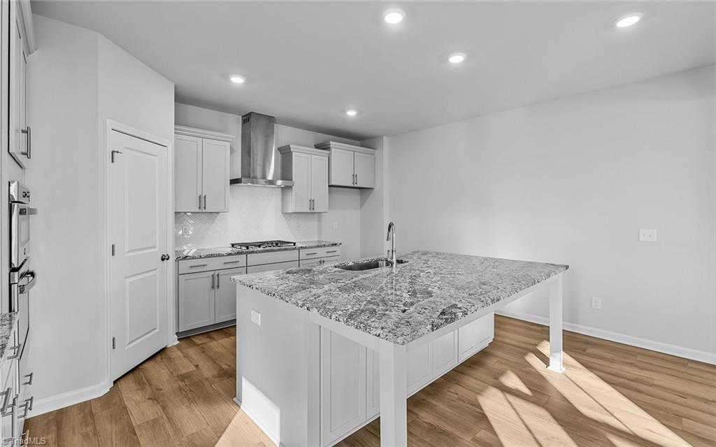property viewer photo 16