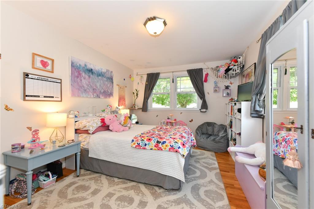 property viewer photo 15