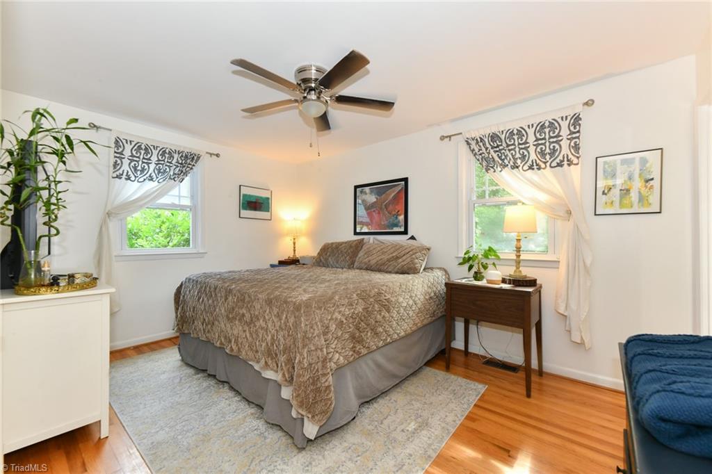 property viewer photo 16
