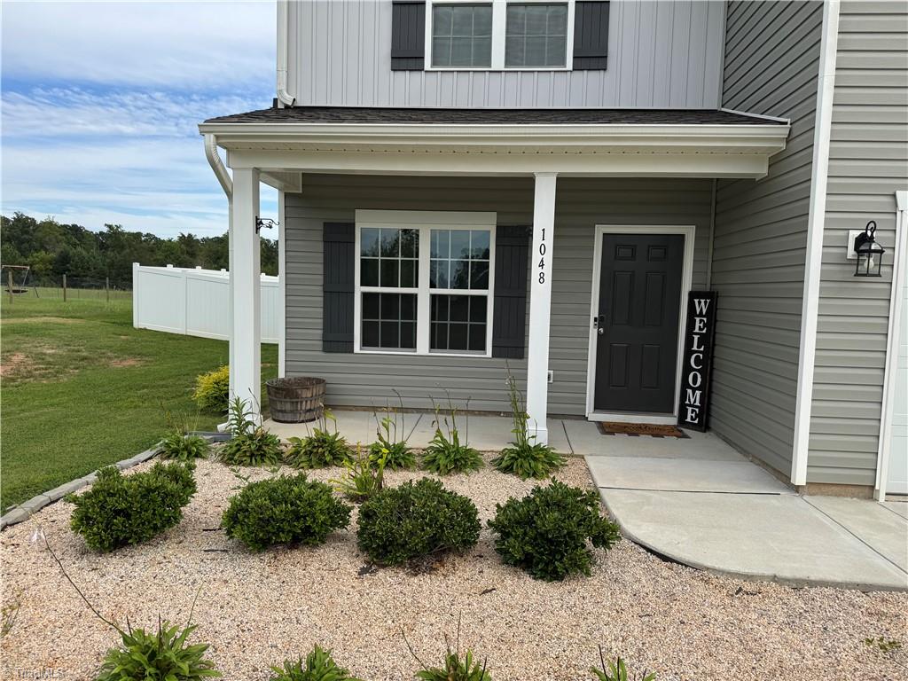 property viewer photo 2