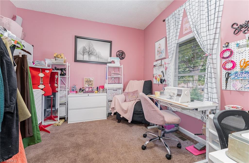 property viewer photo 10