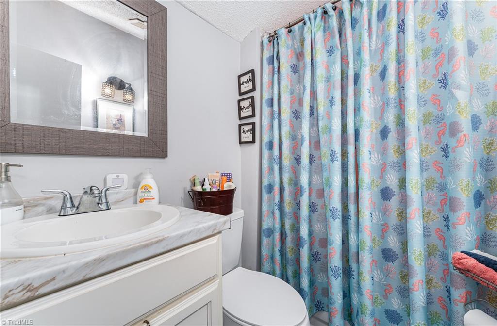 property viewer photo 12