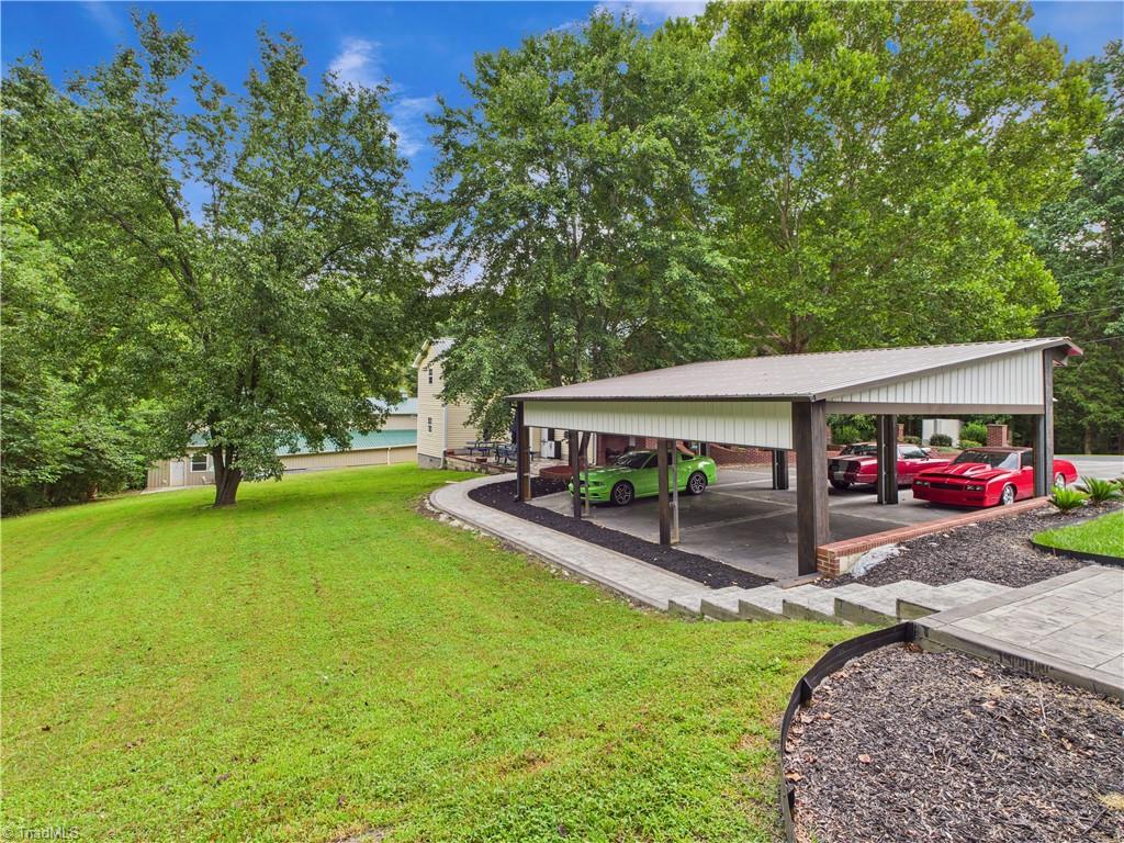 main property photo 22