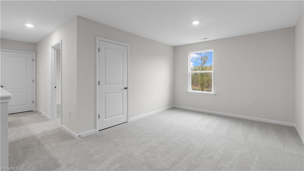 property viewer photo 23