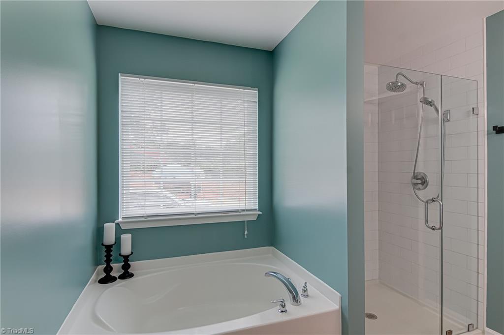 property viewer photo 24