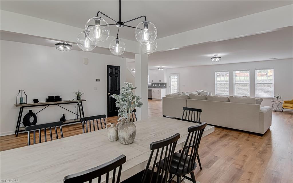 property viewer photo 4