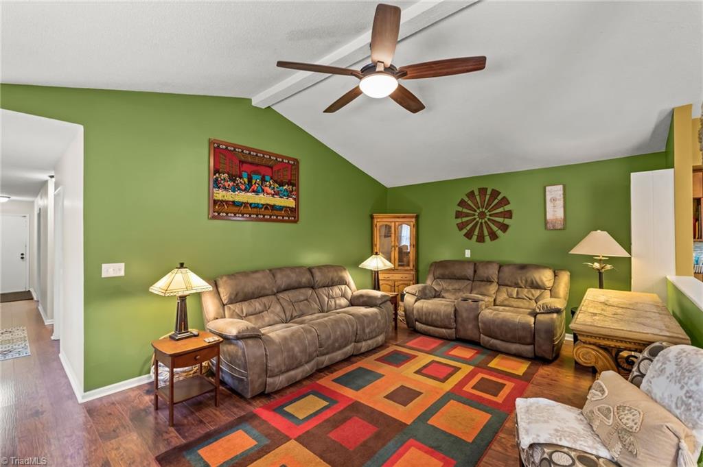 property viewer photo 4