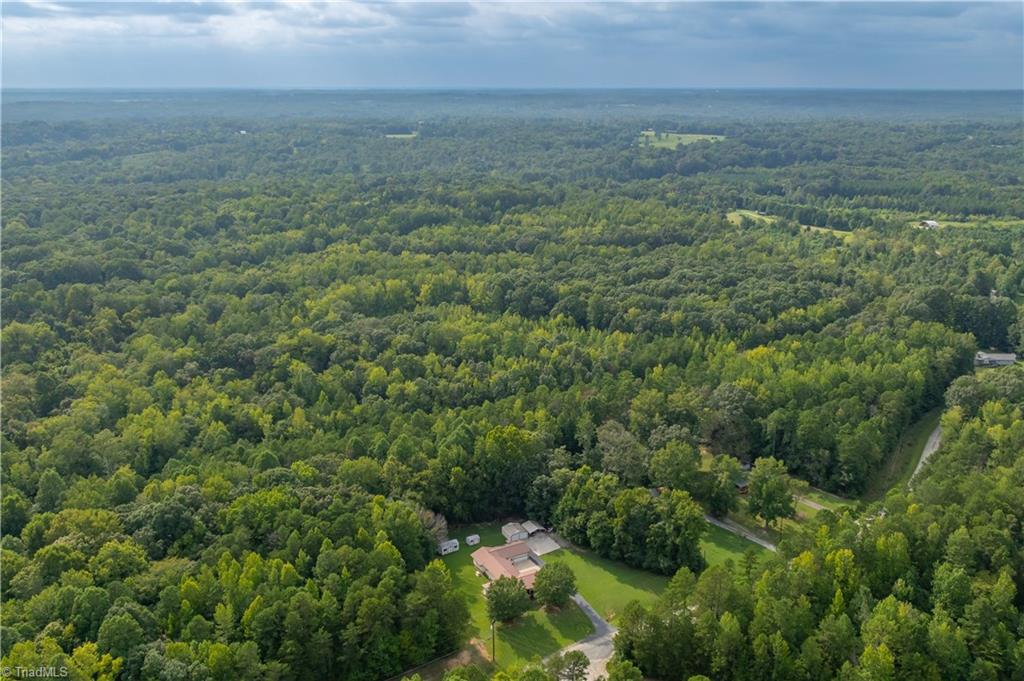 property viewer photo 42