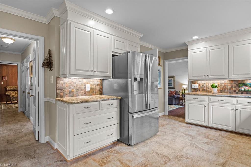 property viewer photo 12