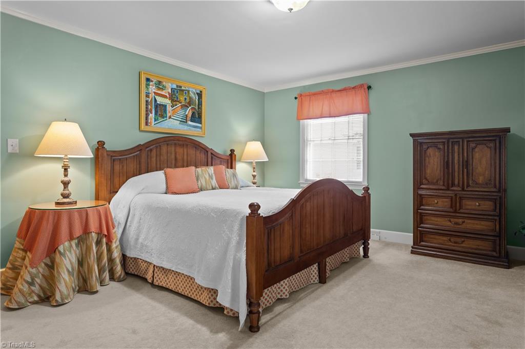 property viewer photo 25