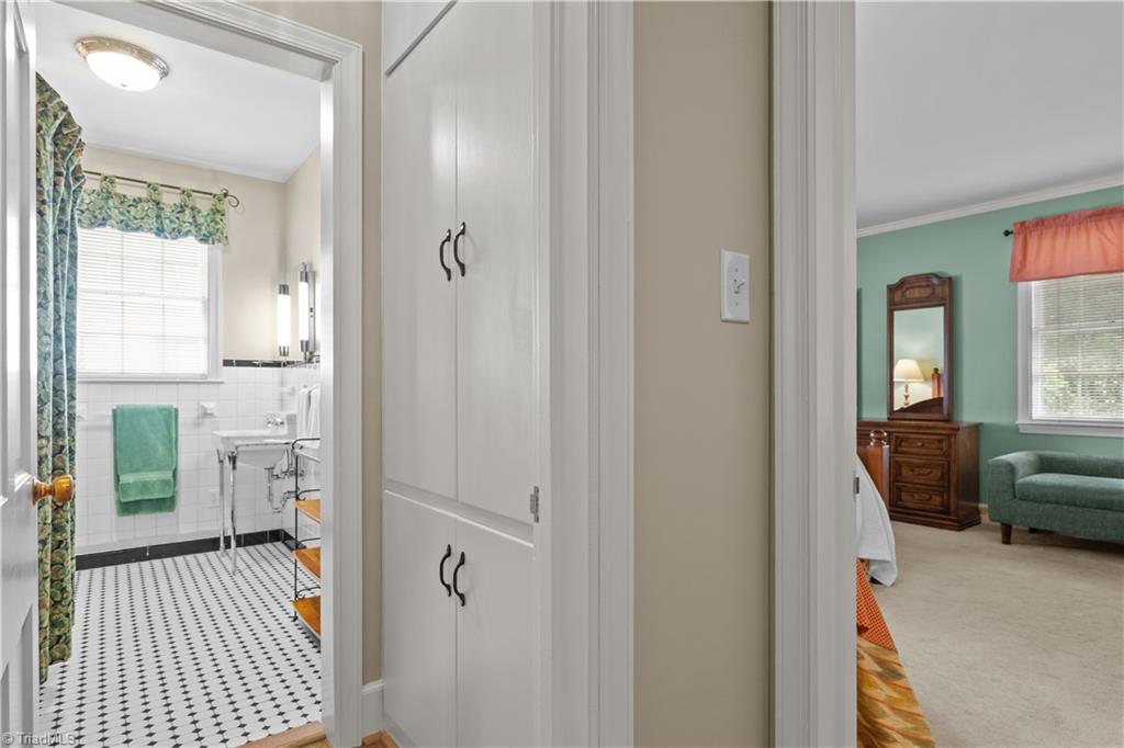 property viewer photo 27