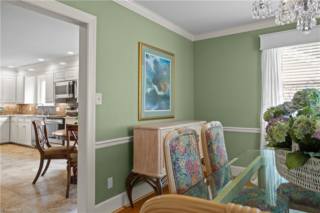 property viewer photo 9